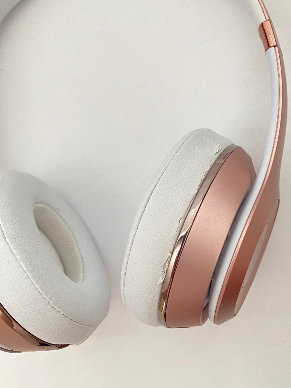 Beats by Dr. Dre Solo3 SPECAIL EDITION Rose Gold - Picture 16 of 16